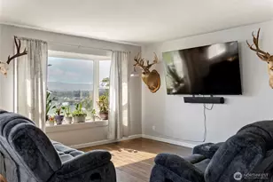 519 Locust St, Omak, WA 98841 - Photo 9