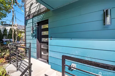 220 21st Avenue E, Seattle, WA 98112 - Photo 37