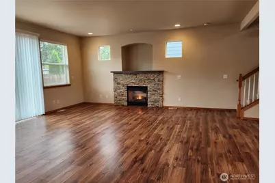 2715 93rd Place SE, Everett, WA 98208 - Photo 5