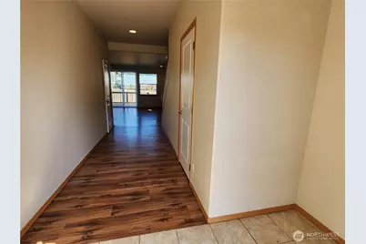 2715 93rd Place SE, Everett, WA 98208 - Photo 3