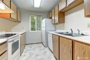 19855 25th Ave NE, Shoreline, WA 98155 - Photo 11