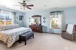 308 Easy Street SE, Rainier, WA 98576 - Photo 17