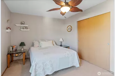 308 Easy Street SE, Rainier, WA 98576 - Photo 25