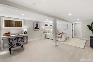 8226 Meridian Ave N, Seattle, WA 98103 - Photo 25