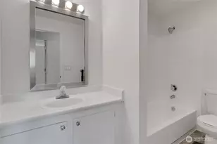 419 S 325th Pl, Federal Way, WA 98003 - Photo 9