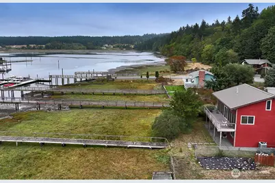 8122 Autumn Lane, Clinton, WA 98236 - Photo 5