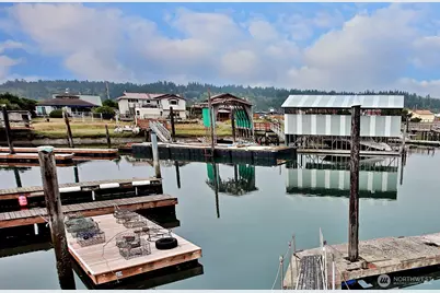 8122 Autumn Lane, Clinton, WA 98236 - Photo 25