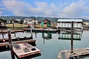 8122 Autumn Ln, Clinton, WA 98236 - Photo 25