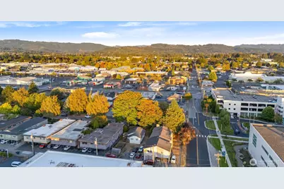 911 16th Avenue, Longview, WA 98632 - Photo 5