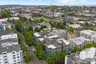 300 10th Ave, Seattle, WA 98122 - Photo 27