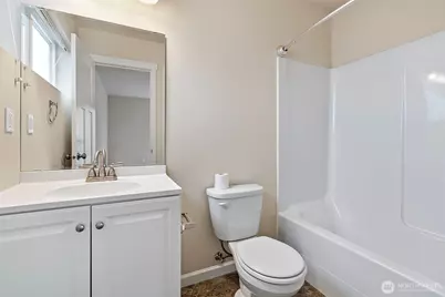 2434 Yakima Court, Tacoma, WA 98405 - Photo 15