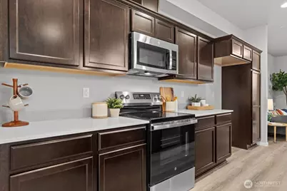 7025 Rainier Drive #B, Everett, WA 98203 - Photo 15