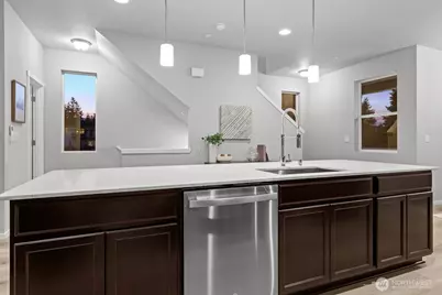 7025 Rainier Drive #B, Everett, WA 98203 - Photo 13