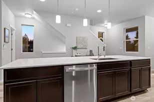 7025 Rainier Dr, Everett, WA 98203 - Photo 13