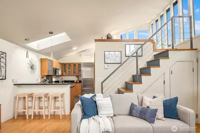 2420 Westlake Avenue N #11, Seattle, WA 98109 - Photo 5