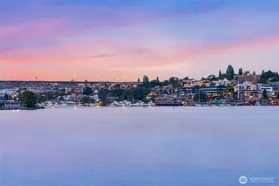 2420 Westlake Avenue N #11, Seattle, WA 98109 - Photo 11