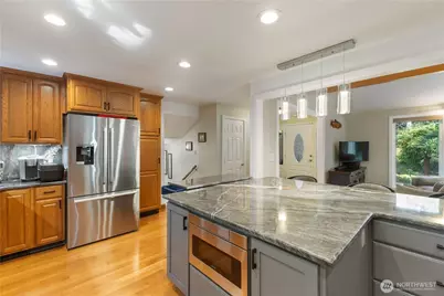 17614 49th Street E, Lake Tapps, WA 98391 - Photo 9