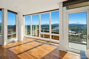 10700 NE 4th St, Bellevue, WA 98004 - Photo 7