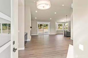 245 David St, Camano Island, WA 98282 - Photo 3