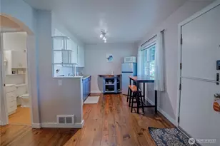 27131 N US Hwy 101, Hoodsport, WA 98548 - Photo 19