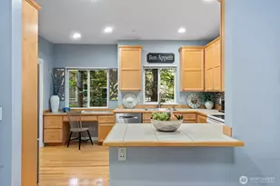 17928 NE 90th St, Redmond, WA 98052 - Photo 11