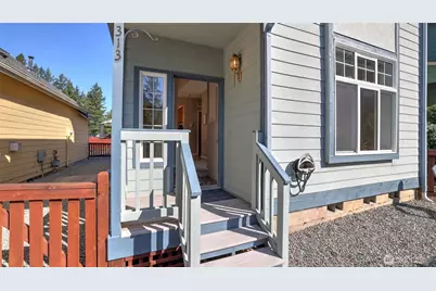 25123 Roberts Drive #313, Black Diamond, WA 98010 - Photo 33