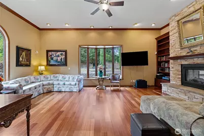 43103 Hilligoss Lane E, Eatonville, WA 98328 - Photo 11