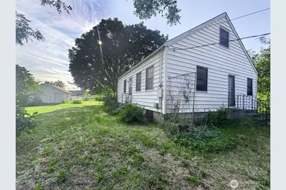 40 NW B Street, College Place, WA 99324 - Photo 1