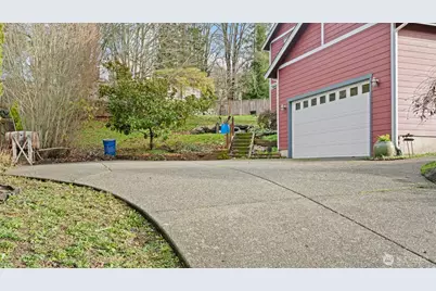 2372 Douglas Drive NE, Bainbridge Island, WA 98110 - Photo 31