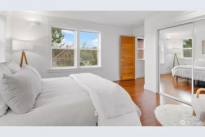 2372 Douglas Drive NE, Bainbridge Island, WA 98110 - Photo 19