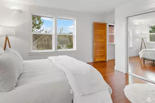 2372 Douglas Dr NE, Bainbridge Island, WA 98110 - Photo 19