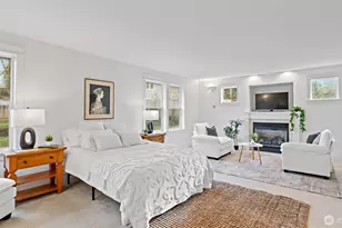 2372 Douglas Dr NE, Bainbridge Island, WA 98110 - Photo 3