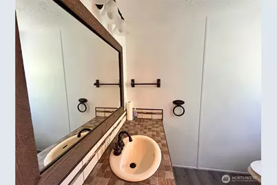 850 Crescent Street, Raymond, WA 98577 - Photo 5