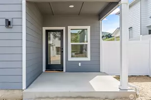 2124 Plumridge Ct, Wenatchee, WA 98801 - Photo 3