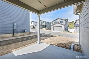 2122 Plumridge Ct, Wenatchee, WA 98801 - Photo 3