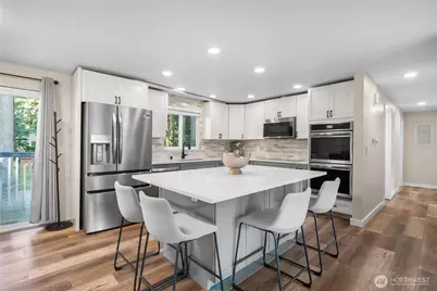 2503 25th St SE, Puyallup, WA 98374 - Photo 9