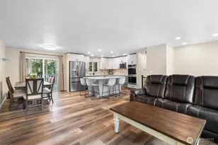 2503 25th St SE, Puyallup, WA 98374 - Photo 11