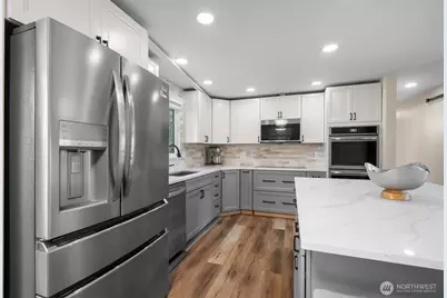 2503 25th St SE, Puyallup, WA 98374 - Photo 7