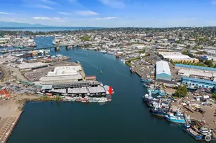 1080 W Ewing Pl, Seattle, WA 98119 - Photo 21