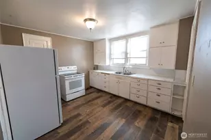 202 W 1st St, Prescott, WA 99348 - Photo 39