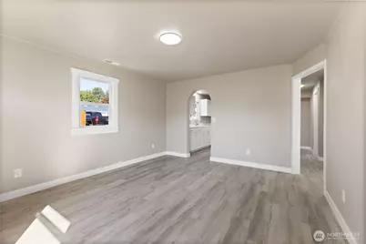 639 Elizabeth St, Sumner, WA 98390 - Photo 5