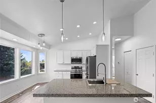 25329 103rd Ave E, Graham, WA 98338 - Photo 7