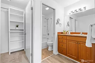 19230 Forest Park Dr NE, Lake Forest Park, WA 98155 - Photo 15