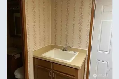 2500 S 370th Street #106, Federal Way, WA 98003 - Photo 19