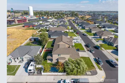 401 S Birch Street, Moses Lake, WA 98837 - Photo 11