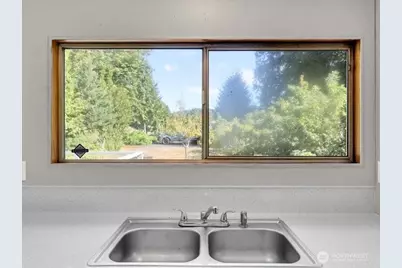 15430 SE 116th Street, Renton, WA 98059 - Photo 13