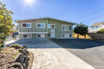 3905 NE 6th Street, Renton, WA 98056 - Photo 1