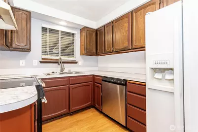 1023 S 88th Street, Tacoma, WA 98444 - Photo 5