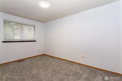 1023 S 88th Street, Tacoma, WA 98444 - Photo 7