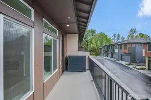 13216 NE 127th Ct, Kirkland, WA 98034 - Photo 17